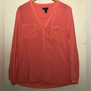 Gap Blouse Size Large Peach Roll up Sleeves V Neck